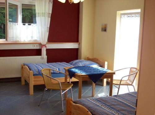 Econo Motel Goelzer Buchenbeuren Luaran gambar