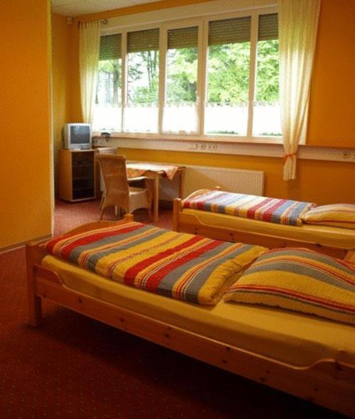 Econo Motel Goelzer Buchenbeuren Luaran gambar