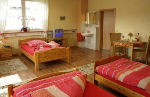 Econo Motel Goelzer Buchenbeuren Luaran gambar