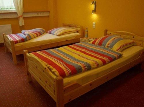 Econo Motel Goelzer Buchenbeuren Luaran gambar